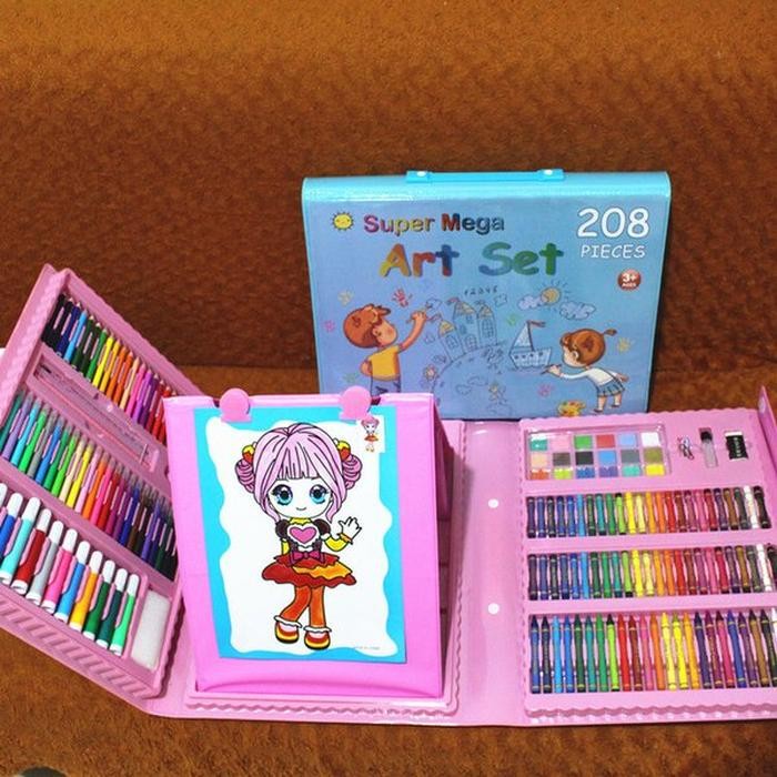 1 SET 208 KRAYON RAYON SUPER MEGA ART SET Crayon Set Alat Mewarnai Rainbow Alat Menggambar Koper Gambar Bergambar motif Pink Biru drawing Mewarnai Hadiah anak-anak Warna pensil Alat Super Umur Kecil Lengkap Lucu Viral Aneh Laris Barang Melukis Lukisan