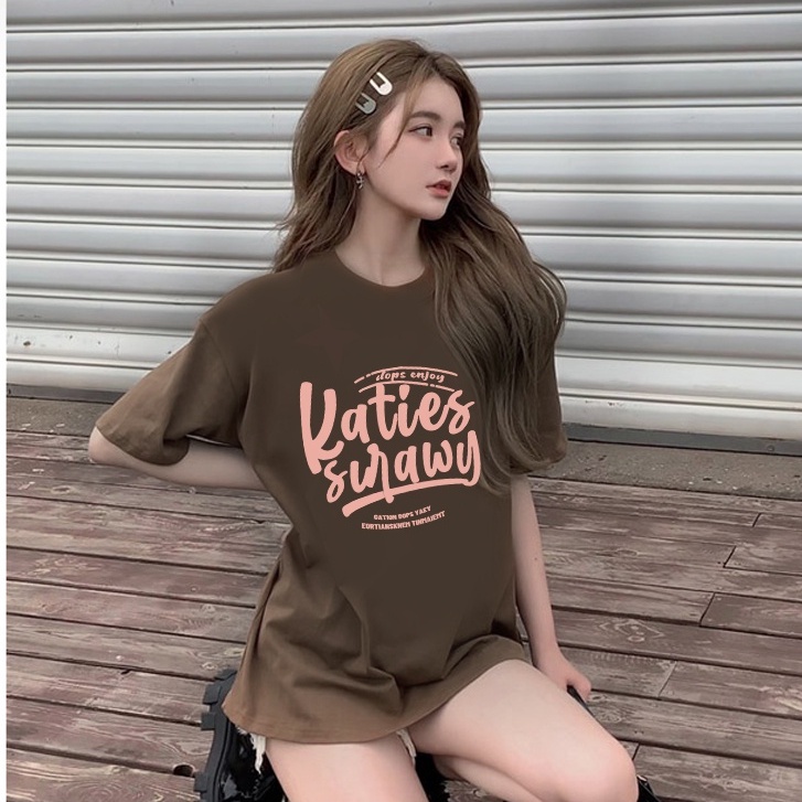 [chaoo.id]Ootdsupply Baju Oversize Kekinian American Retro Lengan Pendek Letter Graffiti Print T-shirt Basic Toffe Kaos