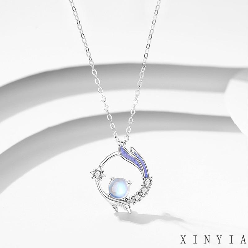 【Bayar di tempat】Ladies Moon Stone Necklace  Rantai Kalung Perempuan Fishtail Desain Rasa Senior Mewah Kalung Rantai