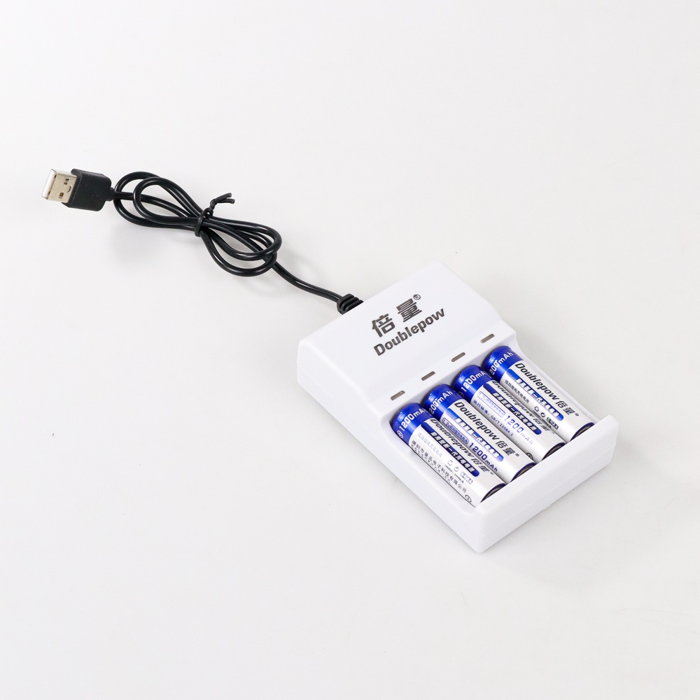 DOUBLEPOW Charger Baterai 4 slot AA/AAA with 4 PCS AA Battery Rechargeable NiMH 1200mAh