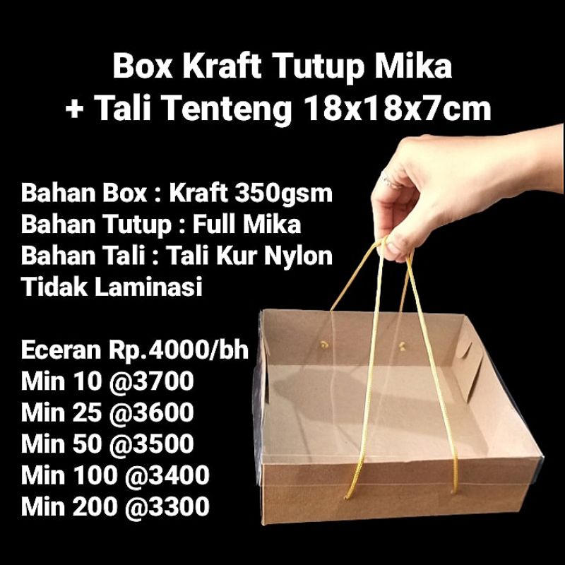 

Box Kraft Tutup Mika + Tali Tenteng 18x18x7cm