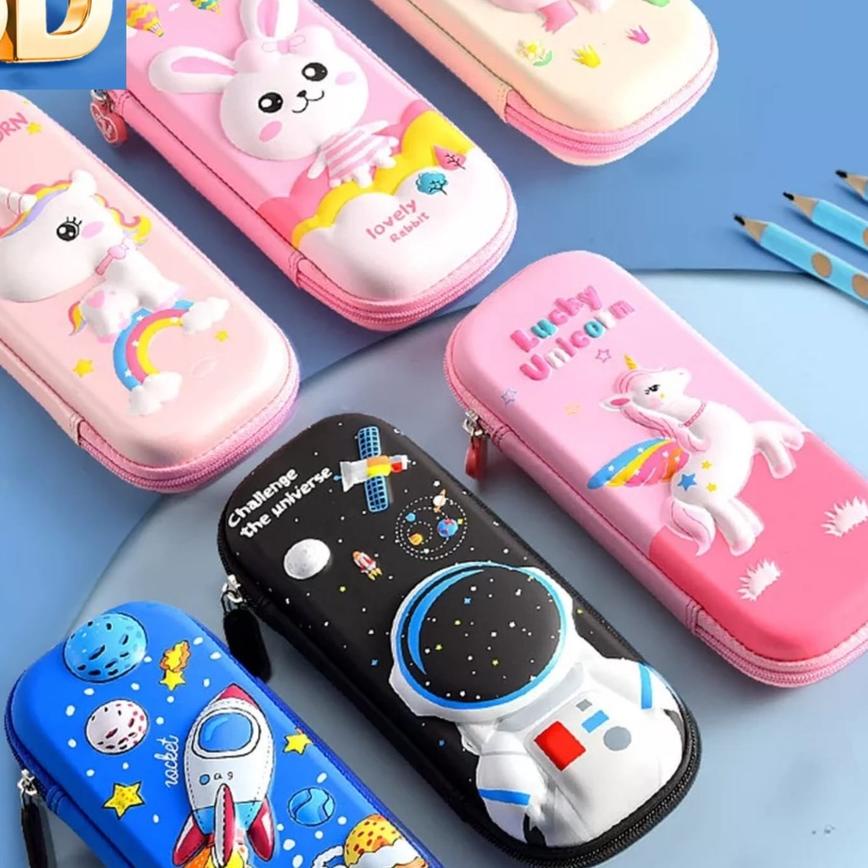 

SH5≛ Bellino - Tempat Pulpen Resleting Import 3D Tempat Pensil Kotak Anak Kotak Pensil 3D Timbul Motif Kartun Lucu Koker Alat Tulis Sekolah Karakter Bagus Dipakai