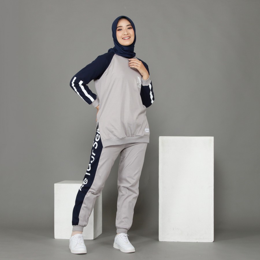 Setelan Olahraga Wanita Training Set Jumbo Import Premium Korean Style Jogging Senam Original Santai