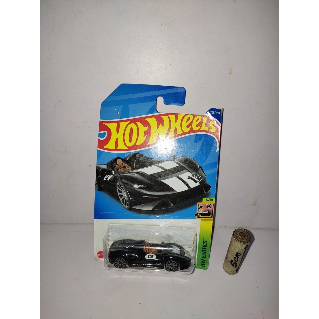 Hot Wheels HW Exotics McLaren Elva Diecast