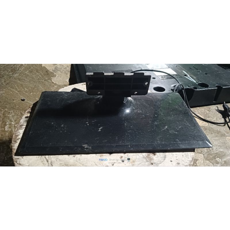 kaki tv led polytron model kotak