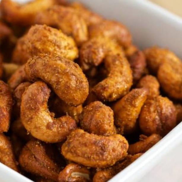 

[BAYAR DITEMPAT] 500Gram Mede Madu Goreng (kacang mete goreng madu)
