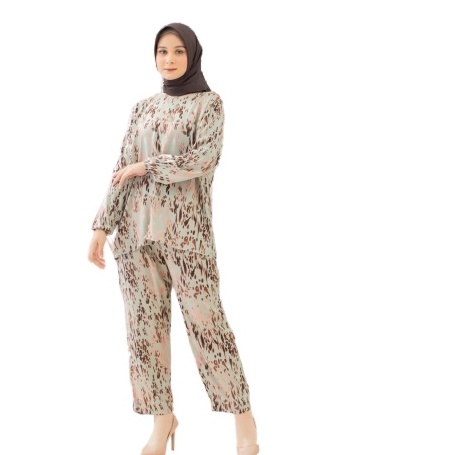 TokoMilkan - Setelan Wanita Dewasa LADY SET | Setelan Dewasa