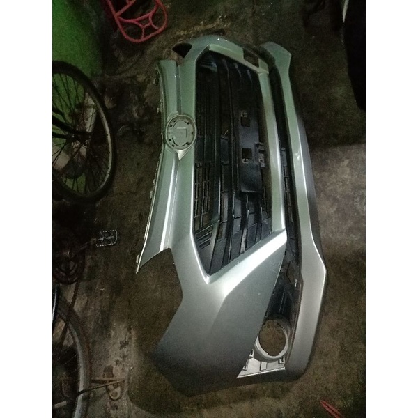 Bemper depan Sigra