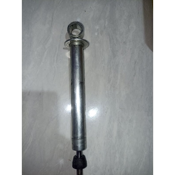 Hidrolik Shock Belakang,Beat Karbu