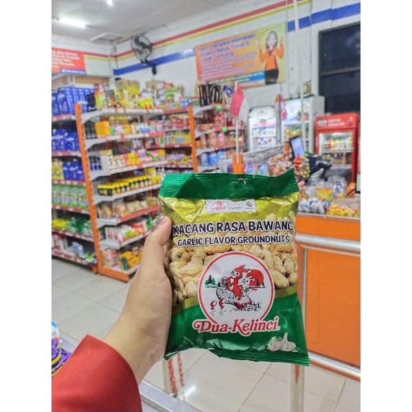 

DUA KELINCI KACANG KULIT BAWANG 75G