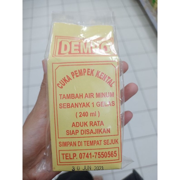 

Dempo - Cuka pempek kental khas Sumatra