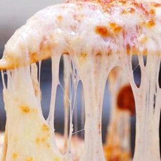 

[PRODUK Y9BZ0] Mozzarella Arla Block Pizza Topping 1kg , enak, mulur CTB