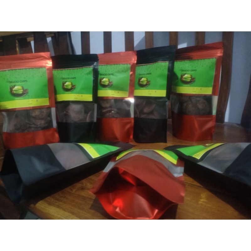 

DELICIOAPEL CHIPS COKLAT OLEH - OLEH KHAS BATUJAWATIMUR