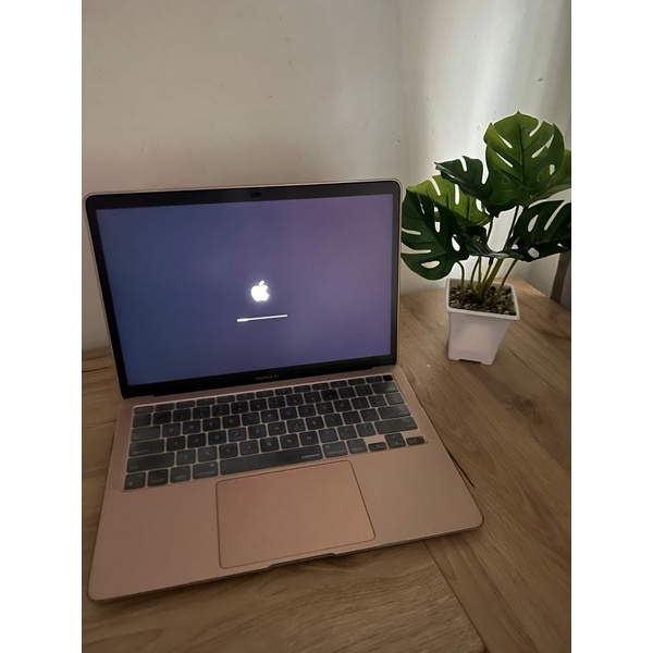 macbook M1 bokeed