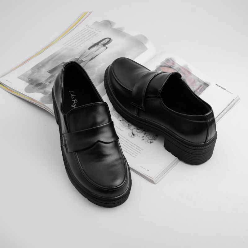 NEW PRODUCT Sepatu Slip On &quot;WAFA SHOES&quot; Like Project