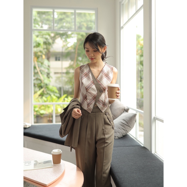 Kadaka x Kyranayda T-0496 Crop Vest Plaid - V60 Vest