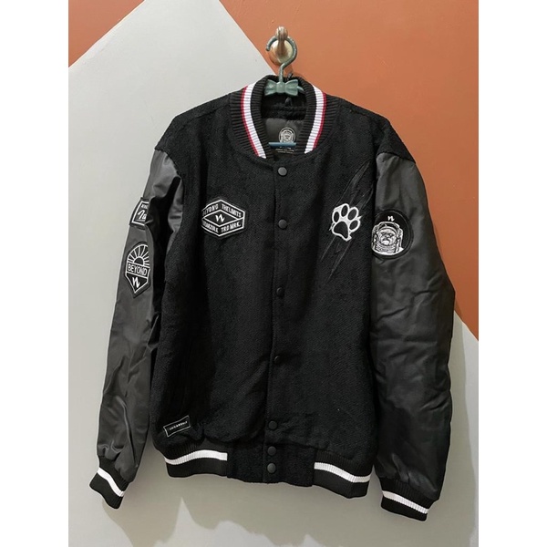Iwearzule dogo