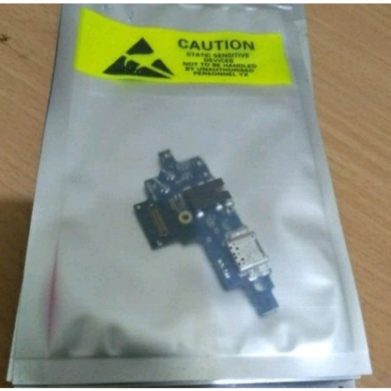 PCB KONEKTOR CHARGER SAMSUNG A920 A9 2018 - PAPAN CONEKTOR CAS SAMSUNG A9 2018 A920 ORIGINAL