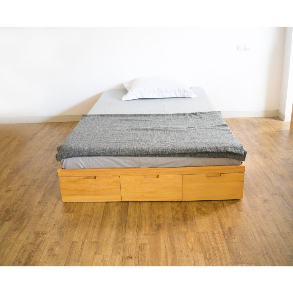 Divan Bed Ranjang Tempat Tidur 3 Laci