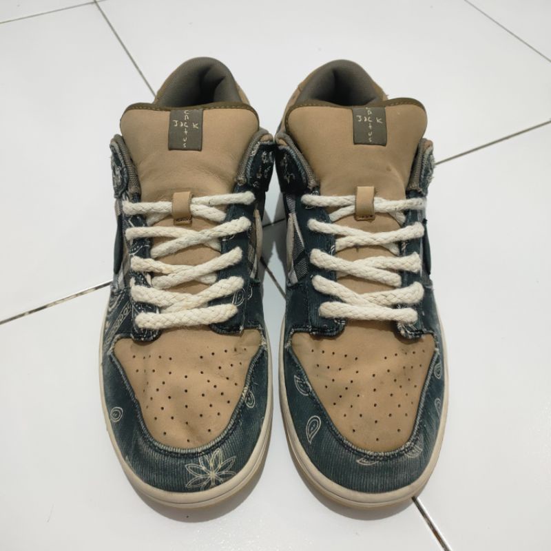 SEPATU SECOND NIKE X TRAVIS SCOTT SB DUNK LOW-TOP (CT5053-001) SIZE 44.5