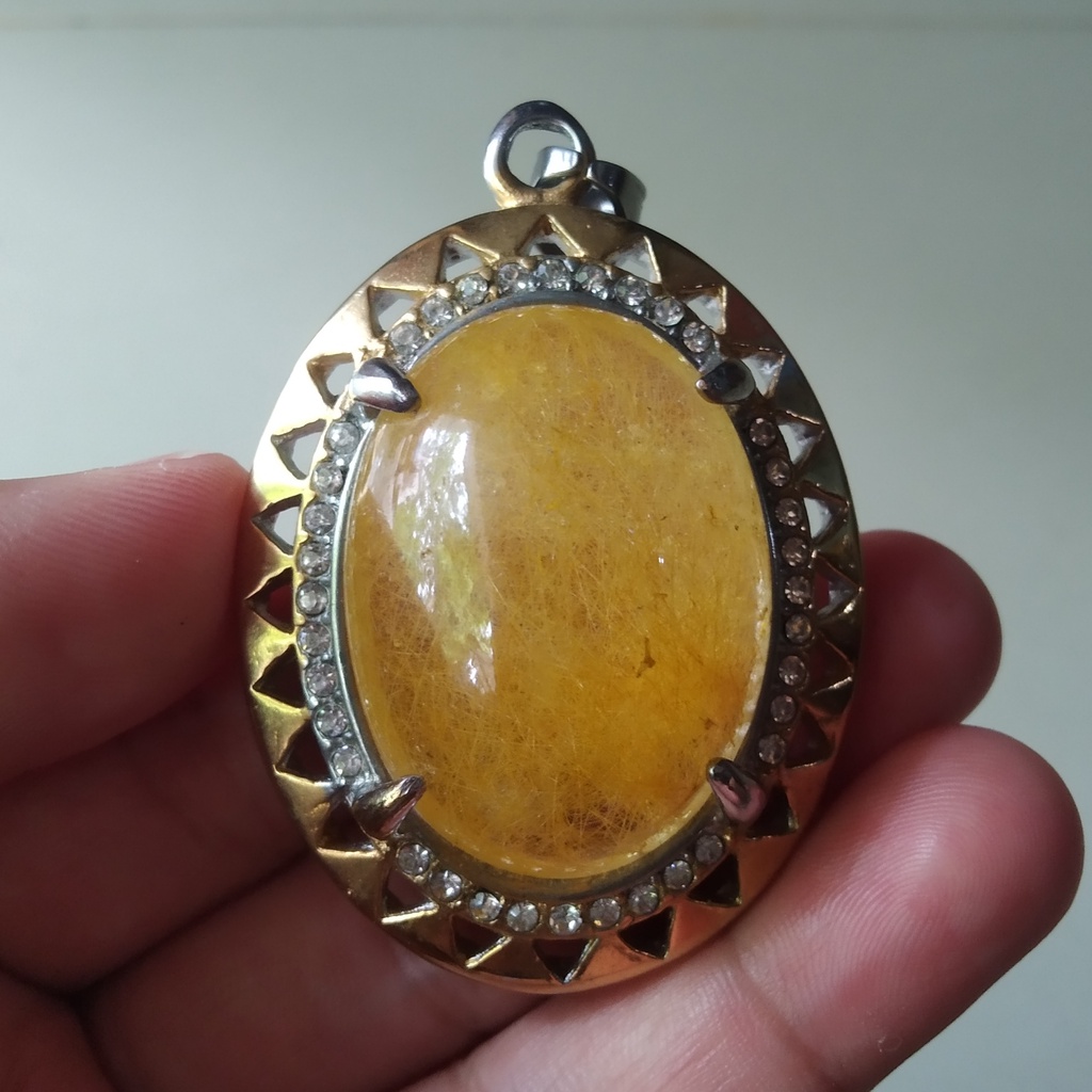 Liontin Batu Akik Cendana Serat Rambut Emas