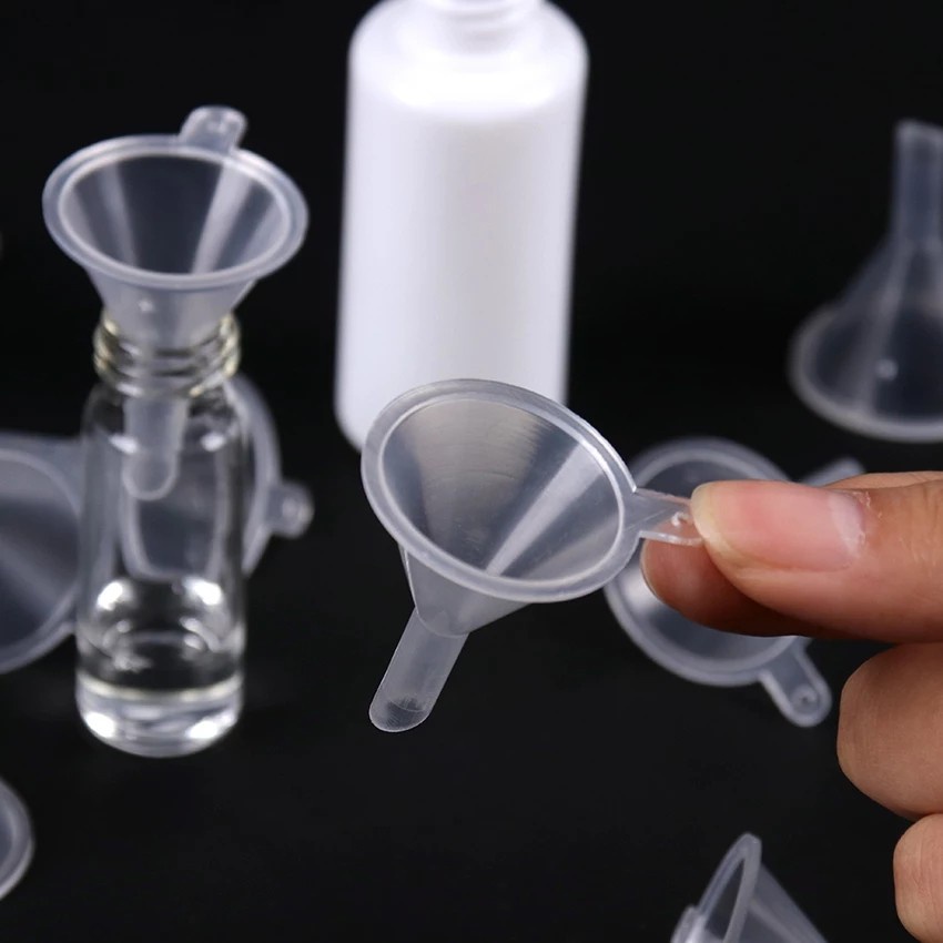 Corong Mini Plastik Transparant  Multifungsi Corong Plastik Botol Kecil Serbaguna