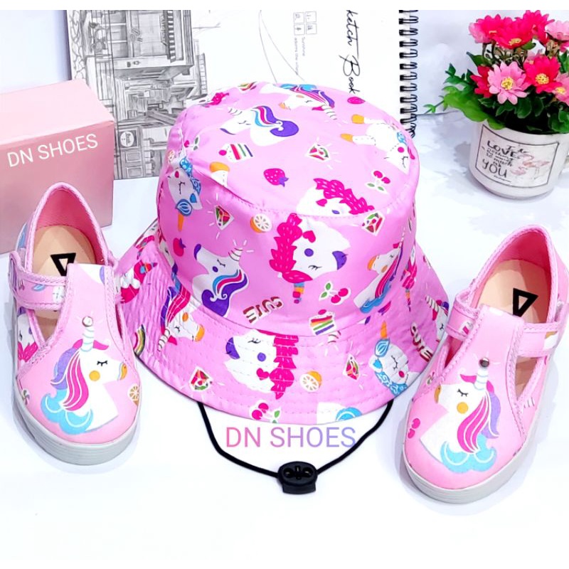 Paket Sepatu Flat Shoes Anak Bucket Hat Anak Paket Sepatu Pesta Anak Topi Buket Anak Bayi Perempuan Murah Lucu Karakter Unicorn Pink Cute Usia 1 - 7 tahun