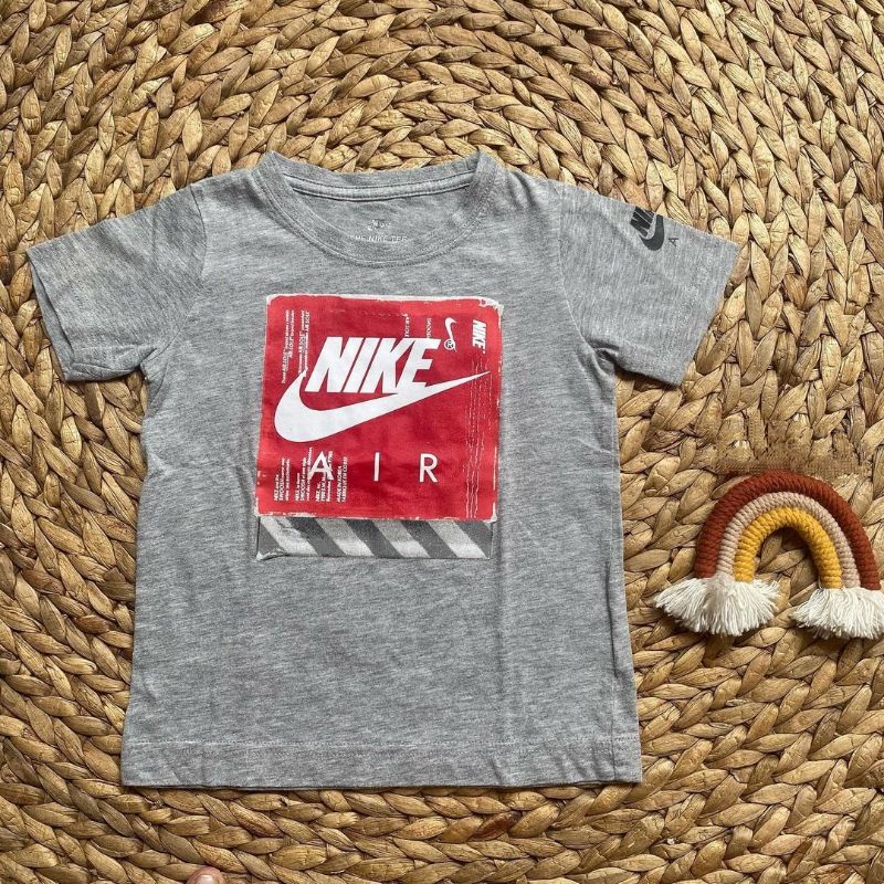 kaos anak nike preloved