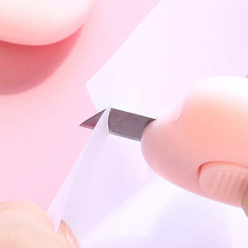 【COD】Kreatif Kartun Mini Utilitas Pisau Awan Portabel  Pisau Mini Kantor Pemotong Kertas Manual Pisau Untuk School and Art Safety Cutter -FA