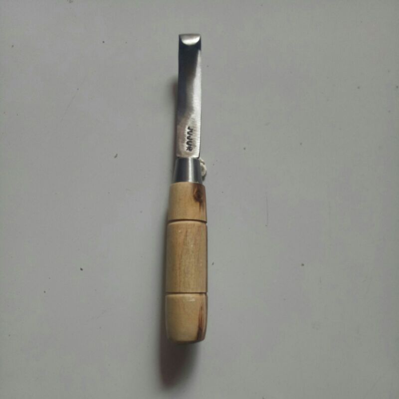 PISAU/CUTTER POTONG KUKU KUDA