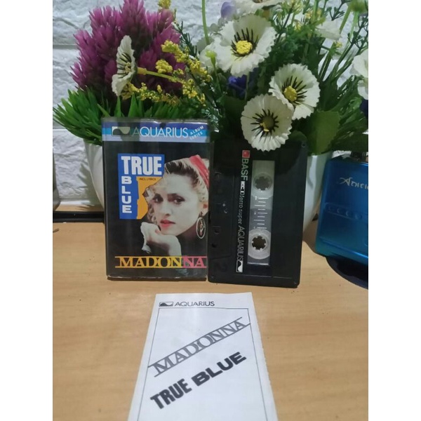 KASET MADONNA - TRUE BLUE (BOX EDITION)