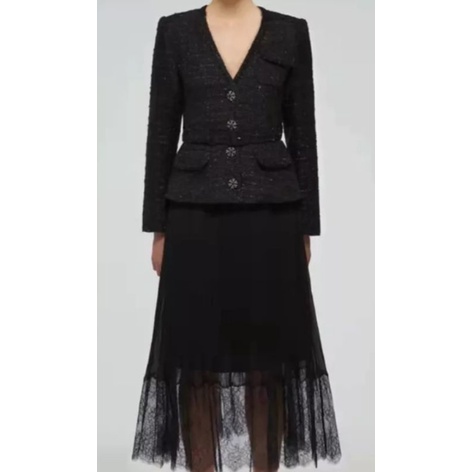 set black tweed tag blazer+lace skirt