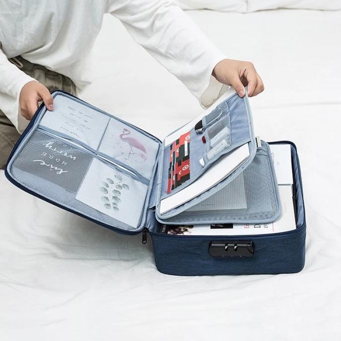 

Tas Dokumen Travel Bag Document Storage Box Dengan Password Travelling