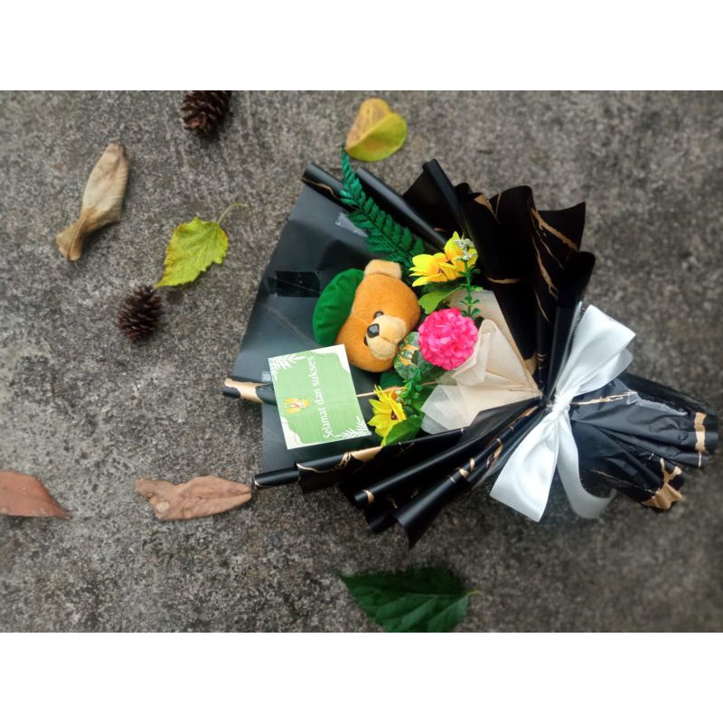 KADO WISUDA | BONEKA PROFESI | BONEKA POLISI | KADO PELANTIKAN | KADO PACAR | HADIAH MURAH / BONEKA 