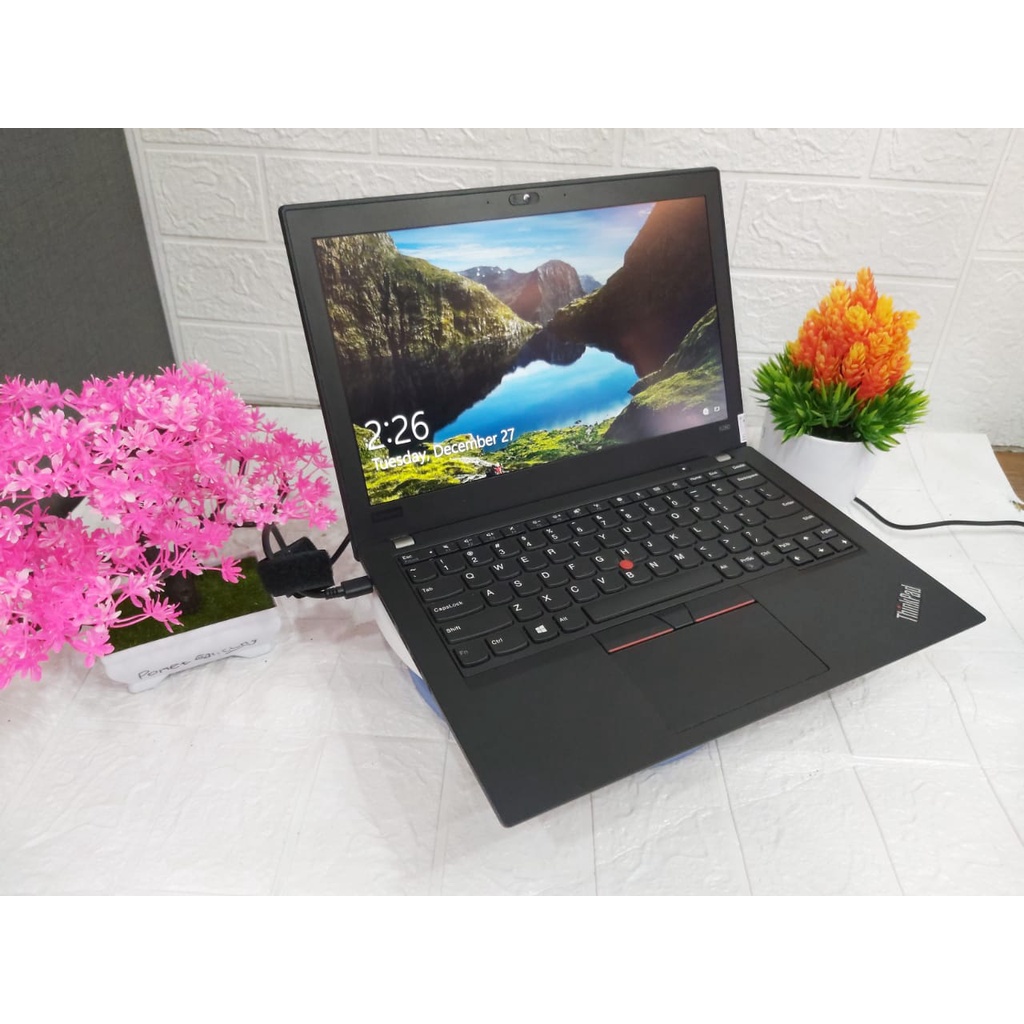 Laptop TouchScreen Lenovo ThinkPad  X280 Intel Core i5 8350U Ram 16GB SSD 512GB FHD windows11 PRO