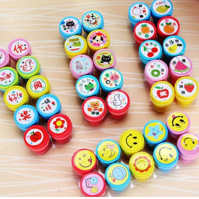 

▌▌▌ J2 - Mainan Anak Stempel Cap Emoji Smile Mandarin