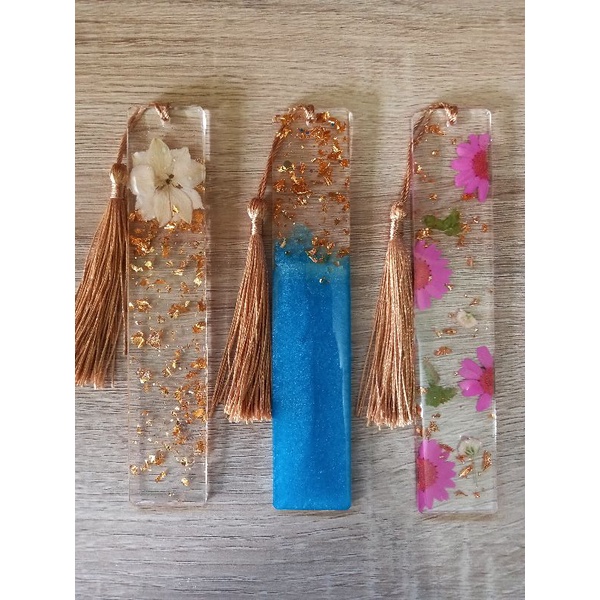 

BOOKMARK RESIN