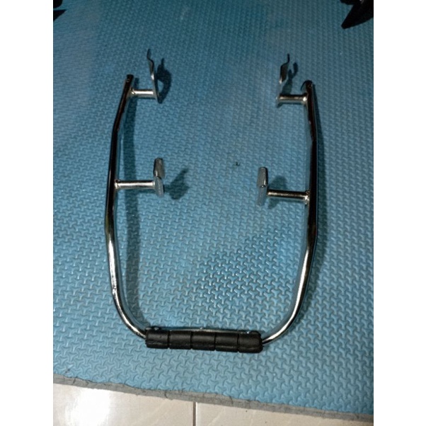 BEHEL BEGEL PEGANGAN JOK HONDA SUPRA X LAMA