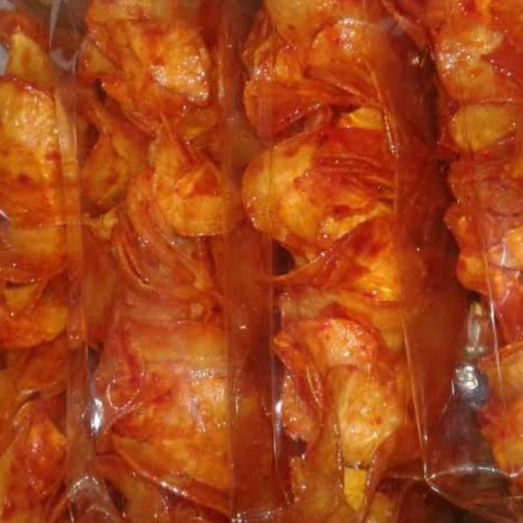 

フ 250gr keripik kripik singkong sambal balado doyen anjay khas minang murah い