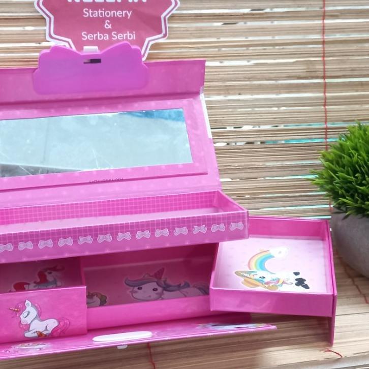 

Trendy ! Tempat Pensil Kode 3D Tempat Pensil Memiliki Kode ,,
