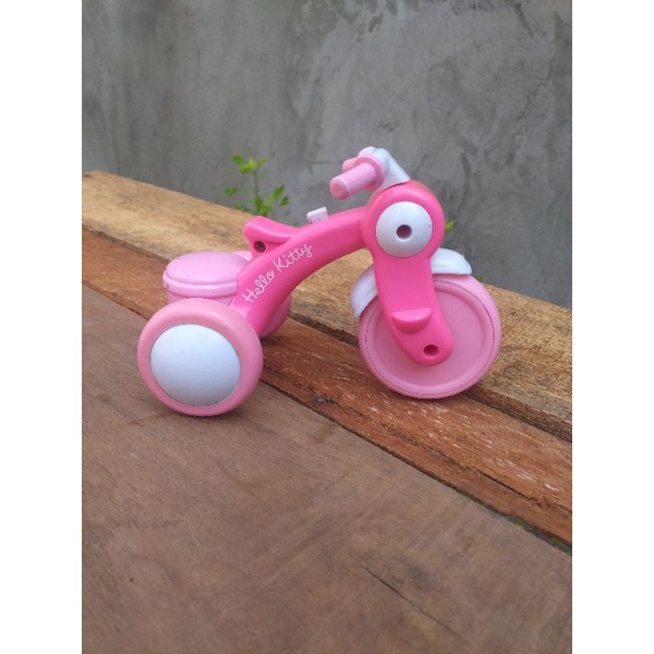 Mainan Sepeda Hello Kitty Sanrio (Bekas)