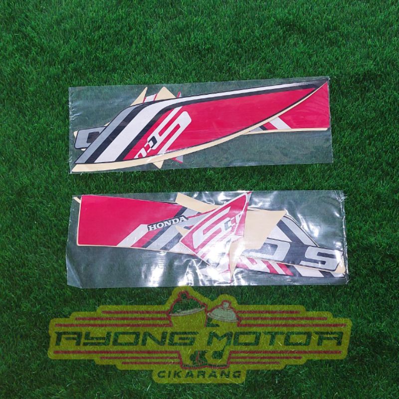 Striping New Honda Scoopy Sporty 2022 Merah Hitam