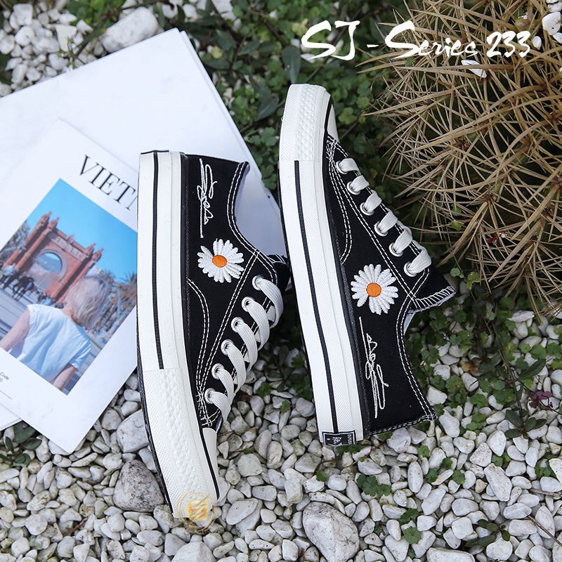 [OOS] Sepatu Sneakers Wanita Casual Motif Daisy ala Korea Import Kualitas Super Premium - 233