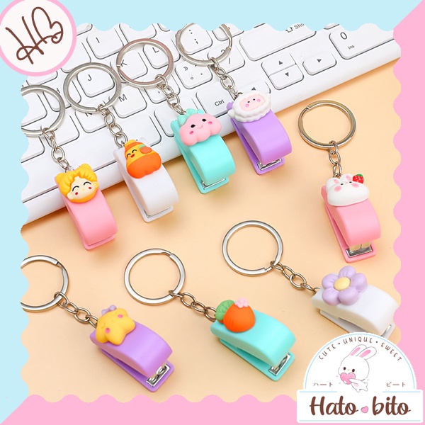 

Gantungan mini stapler cartoon lucu cute staples kecil souvenir murah HB1366