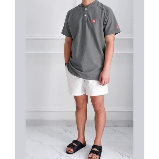 Kaos Polo Uniqlo Sanghai