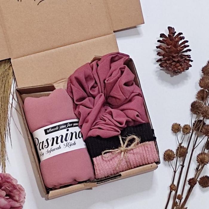 

PENJUALAN TERBANYAK PAKET HAMPERS PASHMINA KADO PASHMINA GIFT BOX PASHMINA MURAH ☄ 890