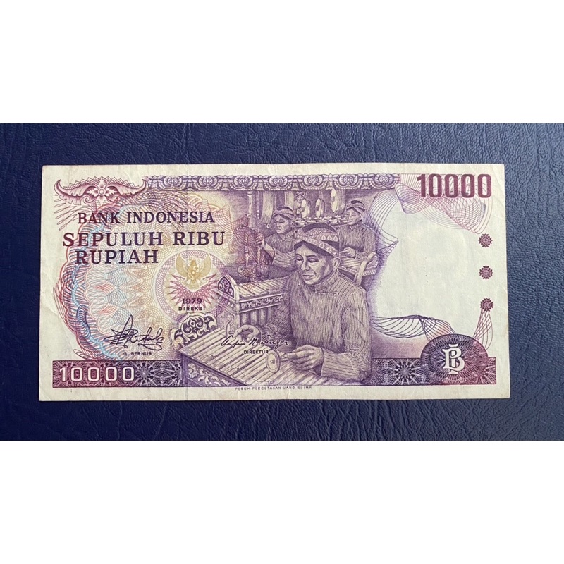UANG KUNO 10000 Rupiah Gamelan 1979
