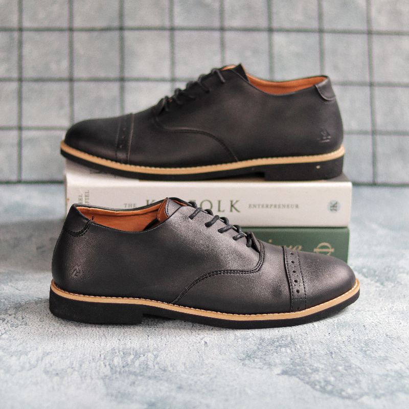 Sepatu Formal Pria Hitam Kasual Casual Kulit Pu Asli Santai Kerja Kuliah Kondangan