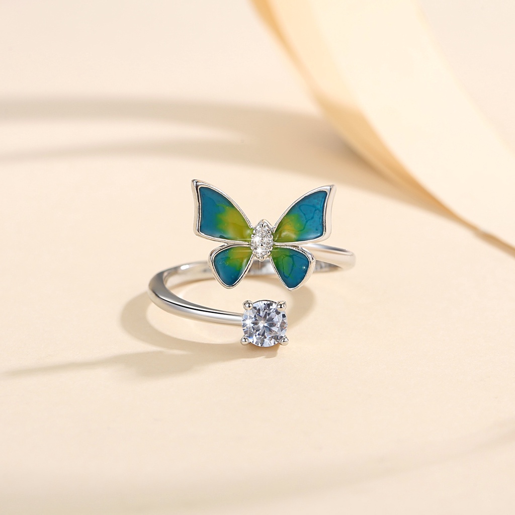 Y892 【Barang spot】Cincin Titanium Wanita Emas Muda Anti Karat Asli Silver Emas cincin kupu-kupu warna-warni Anti luntur Asesoris