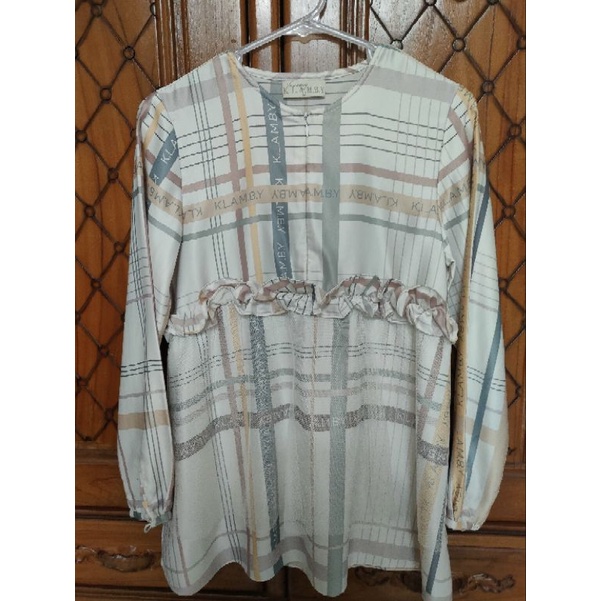 Ananta Blouse Wearing Klamby